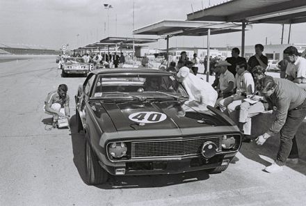 Craig Fischer i George Eaton – Chevrolet Camaro.