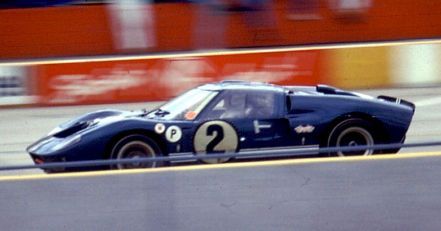 A.J.Foyt i Lloyd Ruby – Ford GT prototype.