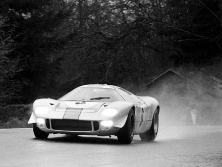 Jacky Ickx, Richard Thompson i Alan Rees – Mirage M1 Ford.
