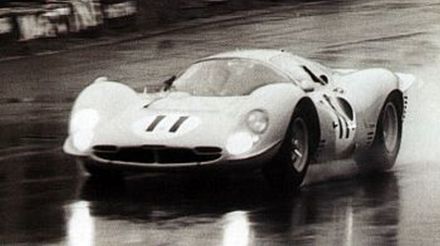 Willy Mairesse i Jean Blaton – Ferrari 330P3/4 412P.