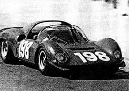 Vittorio Venturi i Jonathan Williams – Ferrari Dino 206 P.