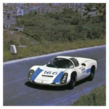Jochen Neerpasch i Vic Elford – Porsche 910/6.