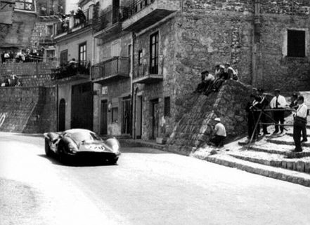 Herbert Müller i Jean Giuchet – Ferrari 330 P3/412 P.