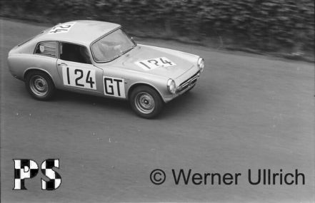 Armin Siefener i Helmut Becker – Honda S 800.
