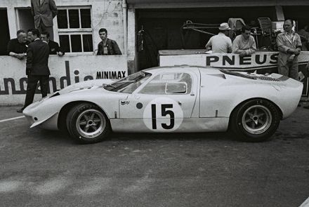 Jacky Ickx i Brian Muir – Mirage M1 Ford.