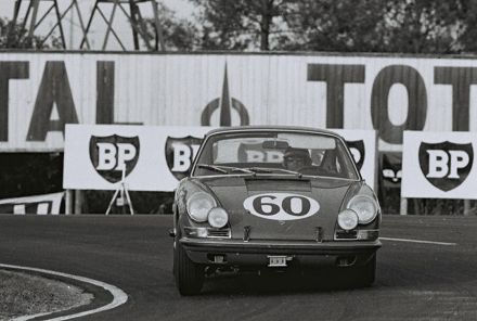 Andre Wicky i Philippe Farjon – Porsche 911S.
