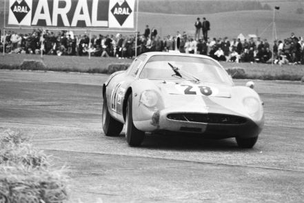 Reinhold Jöst i Hans Dieter Dechent – Abarth 1300 OT.