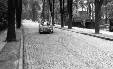 Krzysztof Komornicki i Zbigniew Wiśniowski – Renault 8 Gordini.