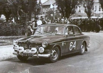 Jens Nielsen i Henning Henriksen – Volvo 122 S.