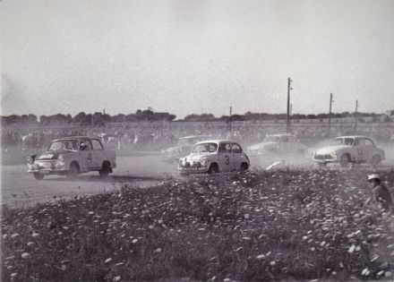 Jerzy Bachtin i Andrzej Gieysztor – Trabant 601,  Alfred Ślizeń i Ryszard Piechota – Zastava 750,  Karol Neuberg i Janusz Mateuszek – Syrena 104.