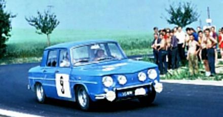 Vladimir Hubaček i Vojtĕch Rieger – Renault 8 Gordini.
