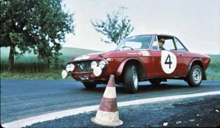 Pat Moss Carlson i Elisabeth Nyström – Lancia Fulvia 1,3 coupe HF.