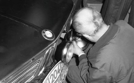 BMW 1600 Ti załogi Joachim Springer i Günther Brendel.
