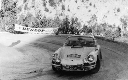 Włodzimierz Markowski i Marian Wangrat – Porsche 912.