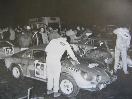 Jean Claude Andruet i Maurice Gelin – Alpine Renault A 110/1440.