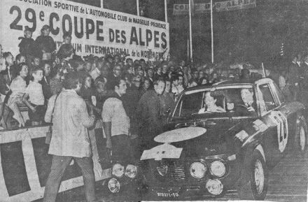 Pat Moss Carlsson i Elisabeth Nyström – Lancia Fulvia 1.3 coupe HF.