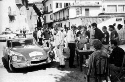 Bob Neyret i Jacques Terramorsi – Citroen DS 21.