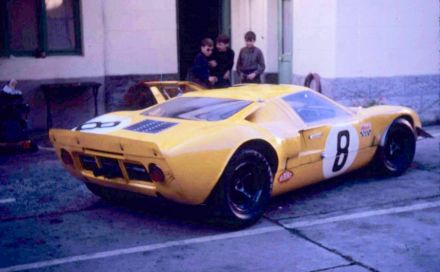 Willy Mairesse i Jean Balton – Ford GT 40 Mk.1.