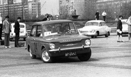 Alina Osęka – Hillman Imp.