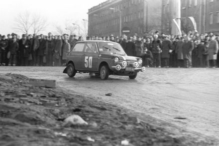 Maciej Jasiński i Joanna Jasińska – Honda Z 600.