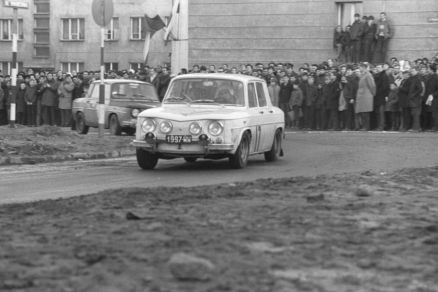 Marek Barański i Andrzej Wojciechowski – Renault 8 Gordini. 