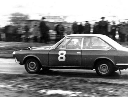 Błażej Krupa i Piotr Dąbkowski – Fiat 124 Sport coupe.