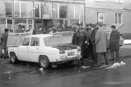 Ryszard Nowicki i Marian Bień – Renault 8 Gordini.