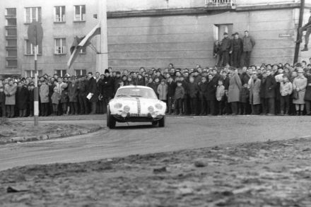 Krzysztof Komornicki i Zygmunt Wiśniowski – Alpine Renault A 110.