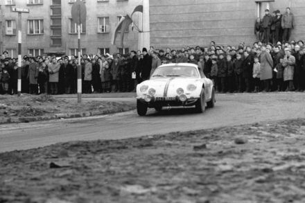 Krzysztof Komornicki i Zygmunt Wiśniowski – Alpine Renault A 110.