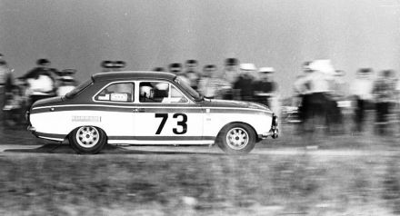 Gilbert Staepelaere i Andre Aerts - Ford Escort TC.