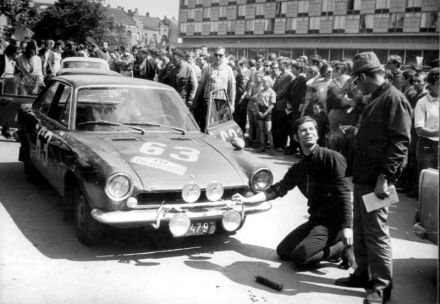 Błażej Krupa i Wiesław Mrówczyński – Fiat 124 Sport coupe.