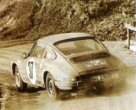 Björn Waldegaard i Lars Helmer – Porsche 911 S.