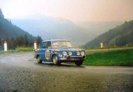 Jean Marie Jacquemin i Jean Jacques Vloeberghs – Renault 8 Gordini.