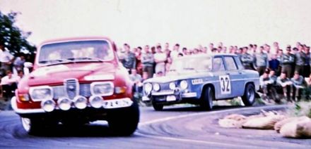 Zdeněk Kec i Bedřich Steuer – Renault 8 Gordini.