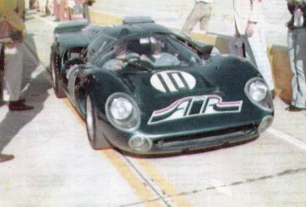 Patrick Scooter i Dave Jordan – Lola T 70 Mk.3 Chevrolet.
