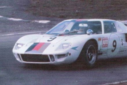 Helmut Kelleners i Reinhold Jöst – Ford GT 40.