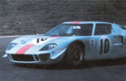David Hobbs i Mike Hailwood – Ford GT 40.
