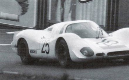 Jo Siffert i Brian Redman – Porsche 908 LH.