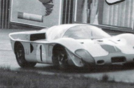 Jacky Ickx i Jackie Oliver – Mirage M2/300 BRM.
