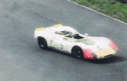 Willy Kauhsen i Karl von Wendt – Porsche 908/02.