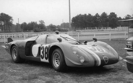 Gustave „Taf” Gosselin i Claude Bourgoignie – Alfa Romeo T33B/2.
