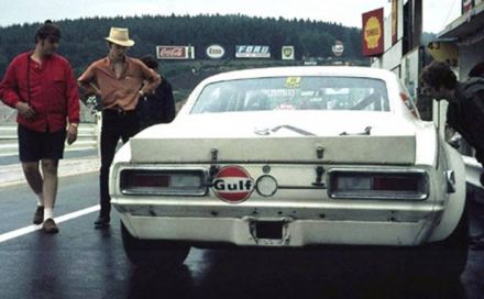 Chris Tuerlinx i Ivo Grauls – Chevrolet Camaro.