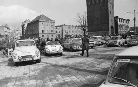 Tadeusz Kudłaty i Włodzimierz Kobrycht – BMW 1600 Ti, Włodzimierz Markowski i Janusz Stawiński – Porsche 912, Stanisław Gustab i Leon Grzybek – Warszawa 223.
