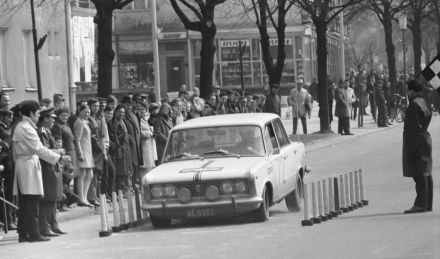 Ryszard Żyszkowski i Piotr Mystkowski – Polski Fiat 125p/1500.