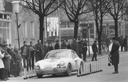 Włodzimierz Markowski i Janusz Stawiński – Porsche 912.