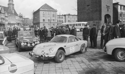 Krzysztof Komornicki i Lech Jaworowicz – Alpine Renault A 110, Ryszard Kopczyk i Grzegorz Krzemiński – Alfa Romeo Giulia Super Ti.