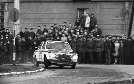 Krzysztof Strykier i Błażej Krupa – BMW 2002 Ti.