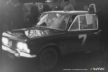 Jerzy Bachtin i Włodzimierz Markowski – Polski Fiat 125p.