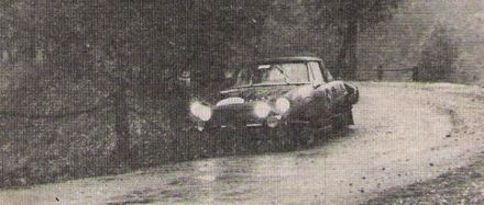 Raffaele Pinto i Luigi Macaluso na samochodzie Fiat 124 Sport Spyder.