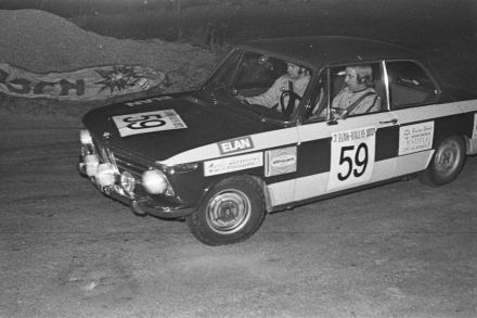 BMW 2002.